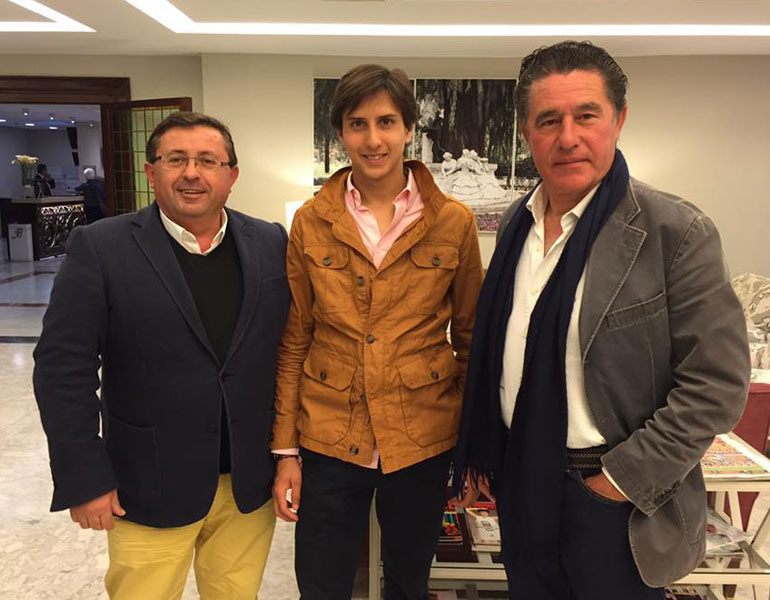 12924439_797785680351859_8037434394385530450_n